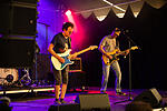 Woosh The Band spielen auf der Drinnen-B&uuml;hne.
